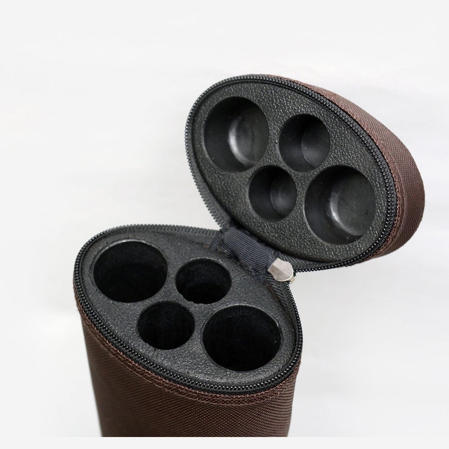 Delta Macaron 2x2 Case Brown